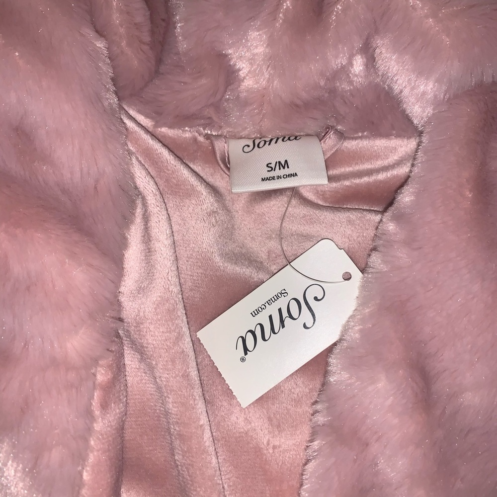 Beautiful Robe! So comfy & cozy 👑